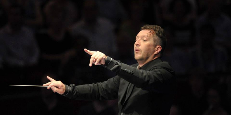 Thomas Adès
