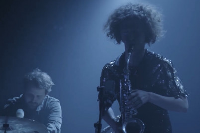 Maria Dybbroe i front for Caktus. Still fra video. © Alice
